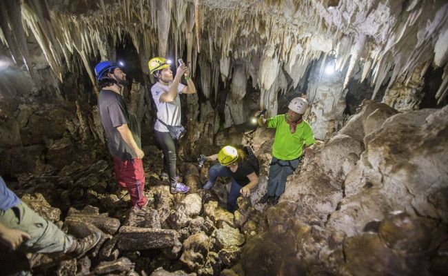 Caverna Terciopelo